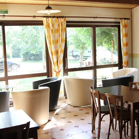 Logis Auberge De La Plaine La Rothière Exterior foto