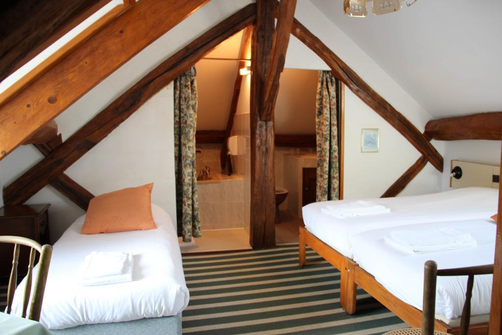 Logis Auberge De La Plaine La Rothière Quarto foto