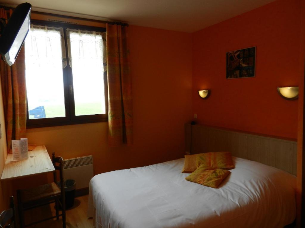 Logis Auberge De La Plaine La Rothière Quarto foto